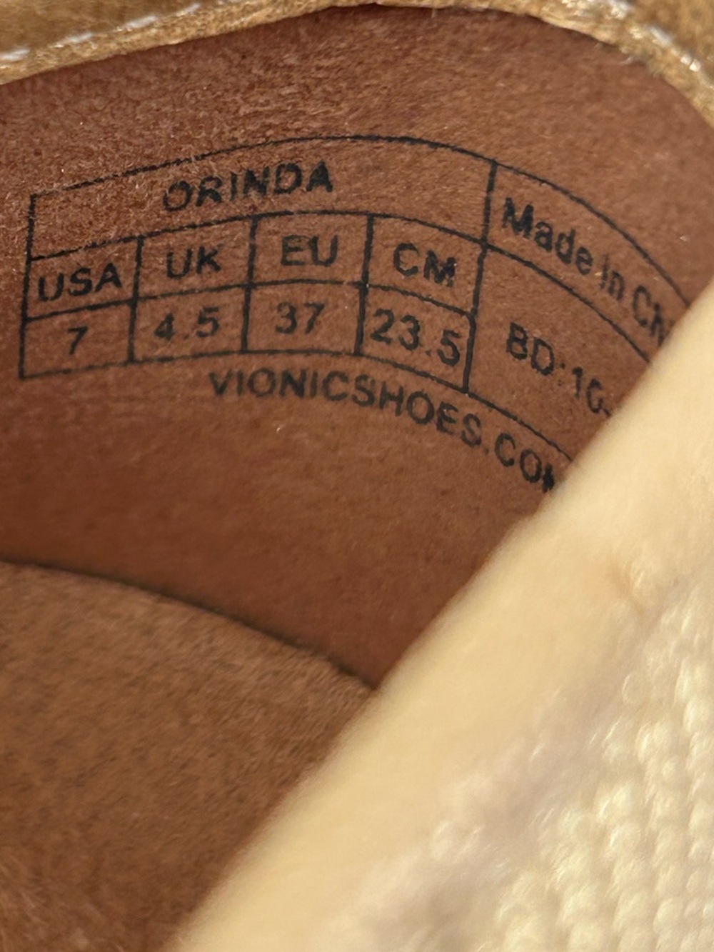 Vionic Orinda Square Toe Ballet Flats in Gold Womens Size 7 READ - Picture 8 of 8